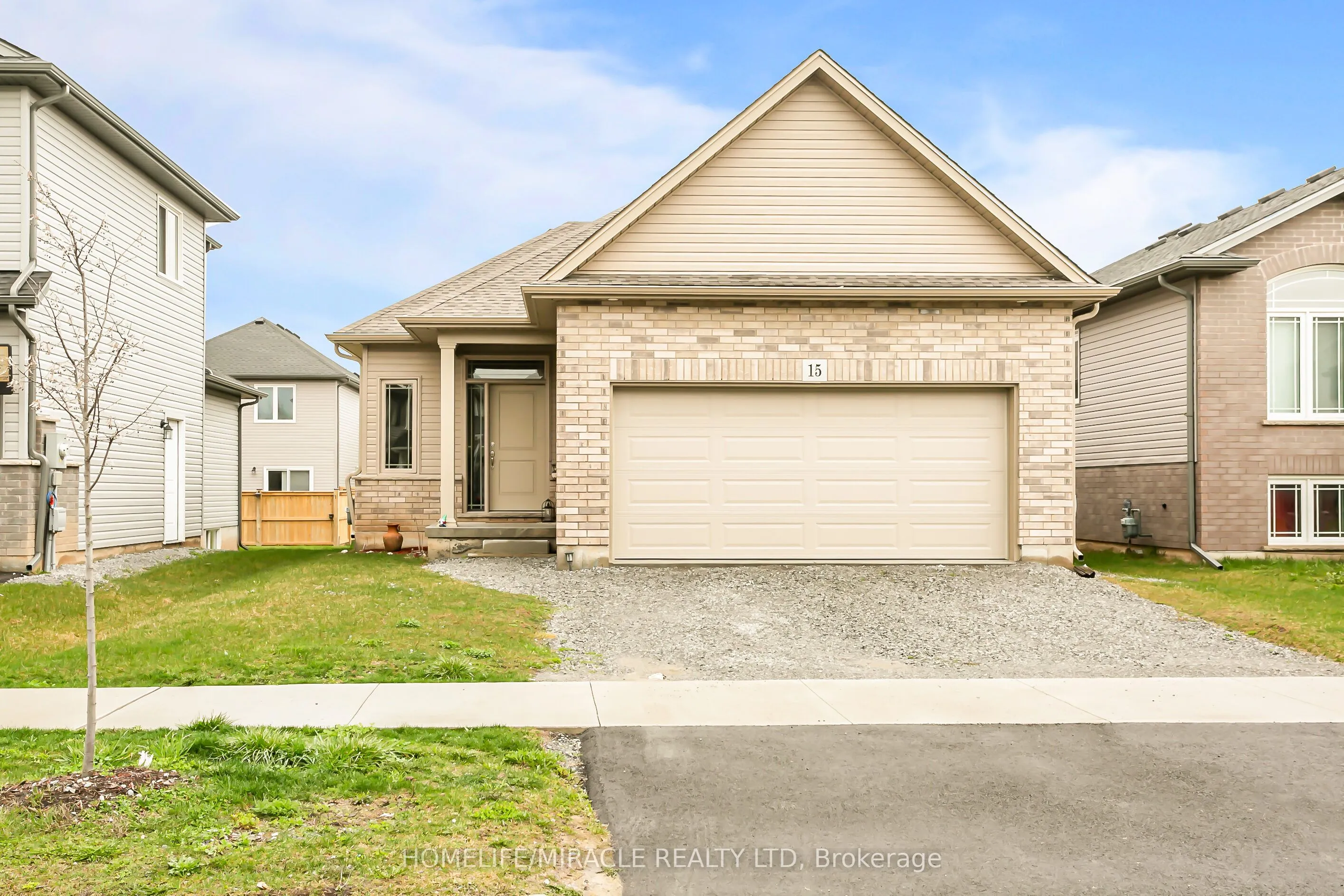 15 Tucker Street, ON L2V 0G3