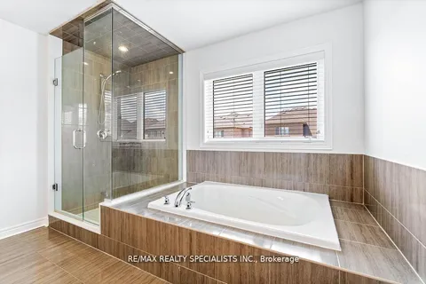 636 Mcgill Lane, ON N4T 0L3