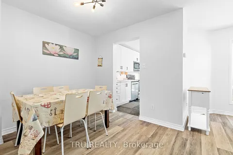 244 Stoneway Drive, ON K2G 6A8