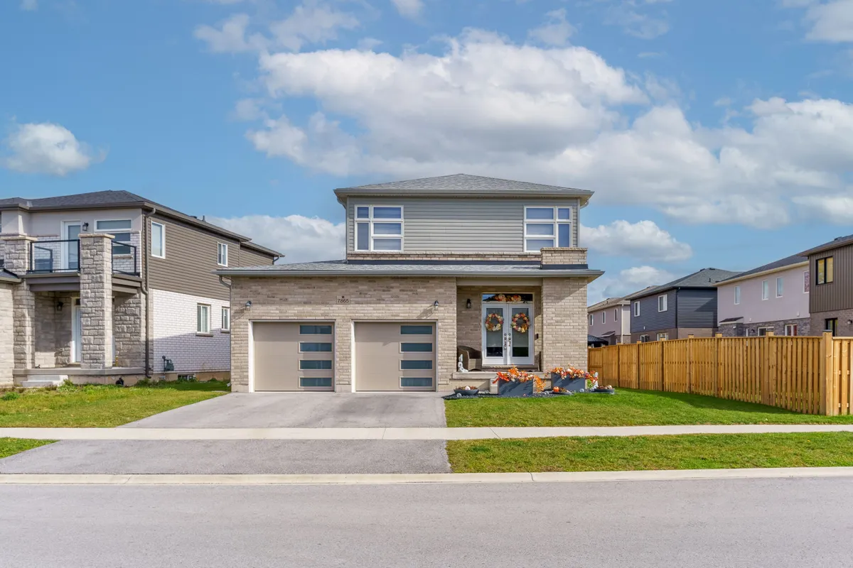 7865 Seabiscuit Drive, ON L2H 3T9