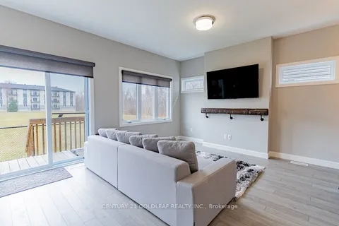 13 Livya Street, ON K0A 2M0