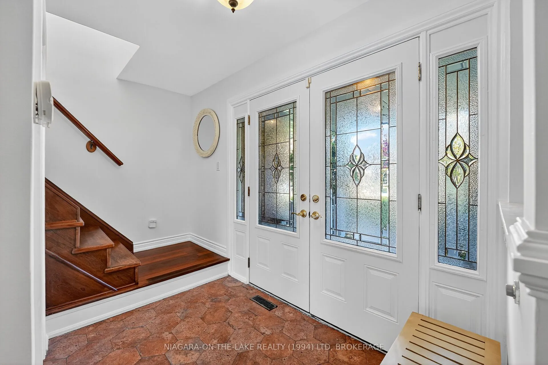 21 Garrison Village Drive, ON L0S 1J0