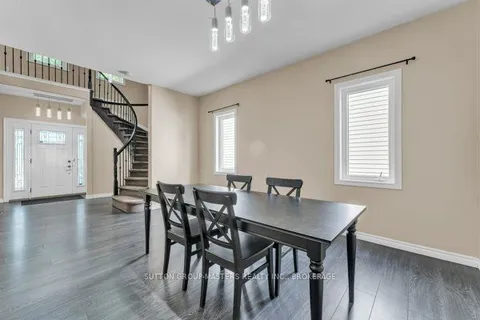 384 Emerald Street, ON K7P 3E1