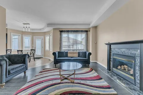 384 Emerald Street, ON K7P 3E1