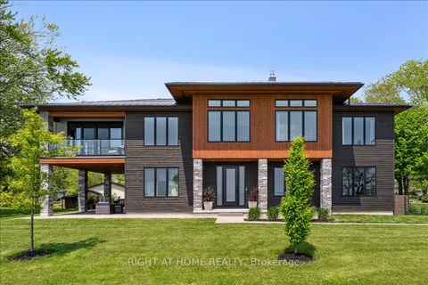 17 Bluewater Parkway, ON N0A 1P0