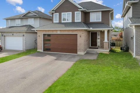 73 Pearl Street, ON N4G 0A3