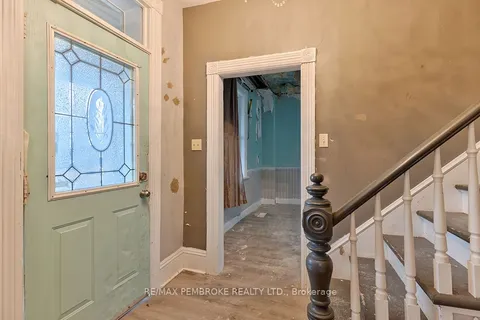 131 Bonnechere Street, ON K0J 1T0