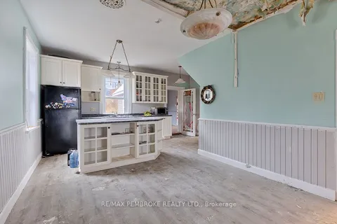 131 Bonnechere Street, ON K0J 1T0