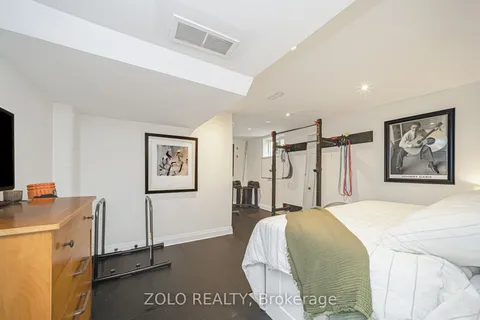 115 Welbourn Drive, ON L9A 3N5