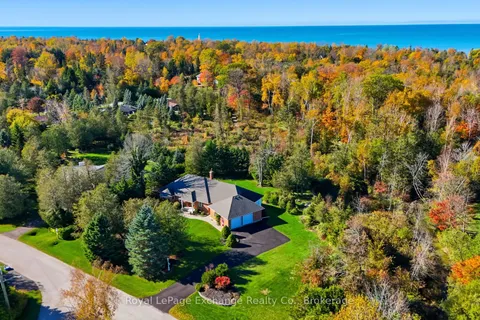 115 Deerhurst Drive, ON N2Z 2X3