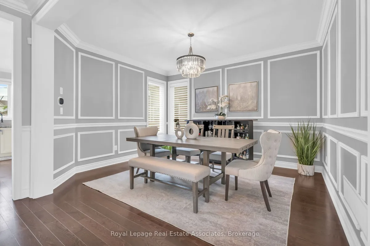 17 Mitchell Crescent, ON L9W 6W6