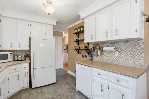 760 Cartier Boulevard, ON K6A 1W7