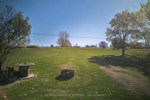 9060AA FRONT Road, ON K0H 2S0