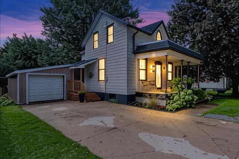 53 George Street, ON N0K 1W0