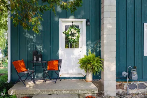 300 Blyth Road, ON N0M 1H0