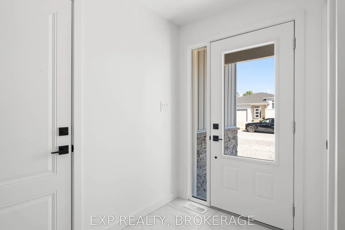 60 SUMMIT (Lot 24) Crescent, ON K8N 0A2