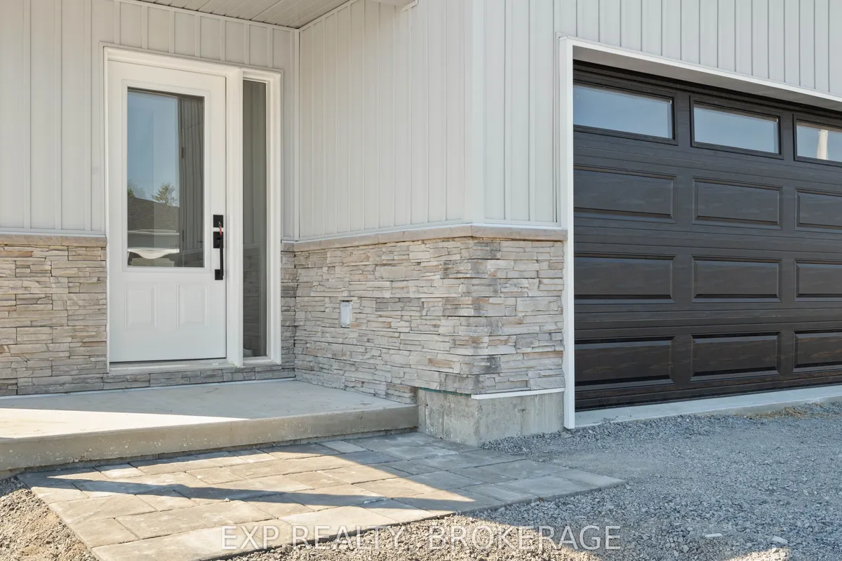 60 SUMMIT (Lot 24) Crescent, ON K8N 0A2