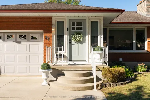 21 Marbenor Crescent, ON N5W 1T4