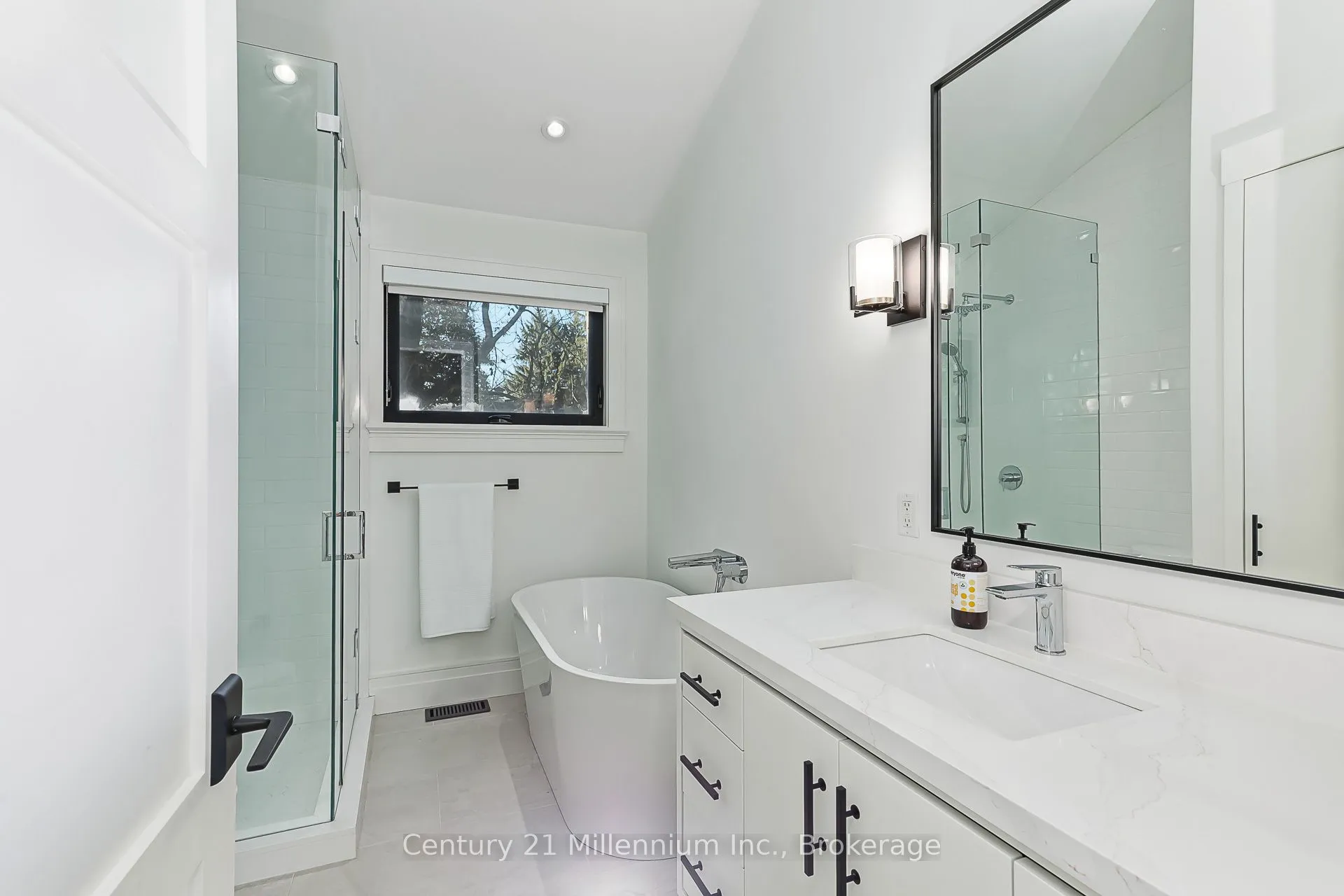 145 Russell Street, ON N0H 2P0