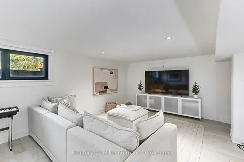 145 Russell Street, ON N0H 2P0