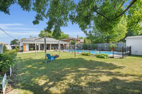 952 Eagle Crescent, ON N5Z 3H7