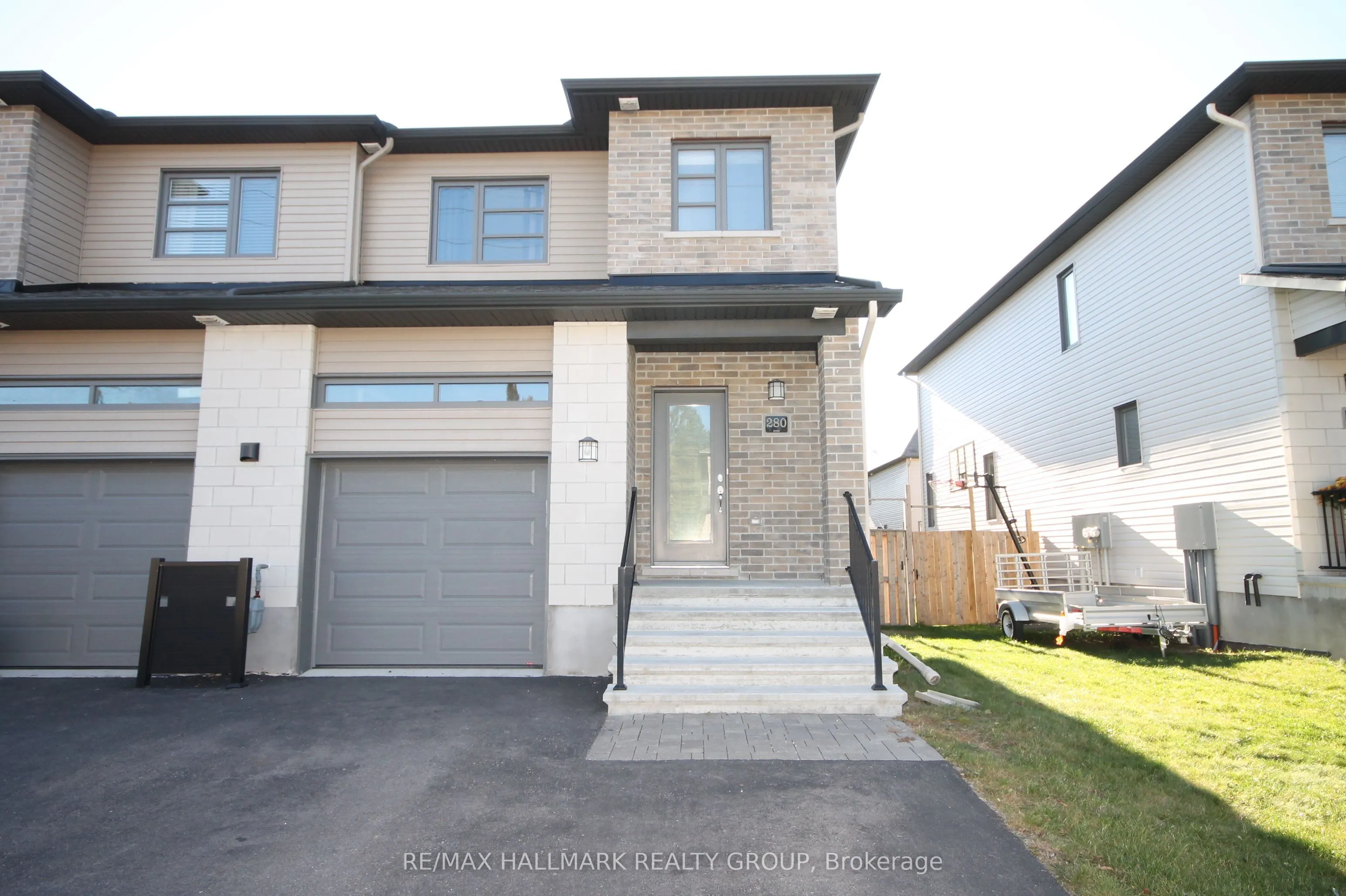 280 Munro Street, ON K7C 0P2