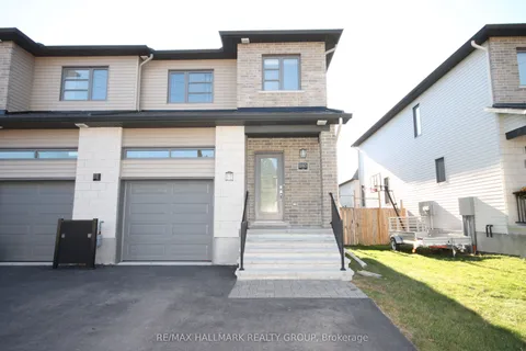 280 Munro Street, ON K7C 0P2