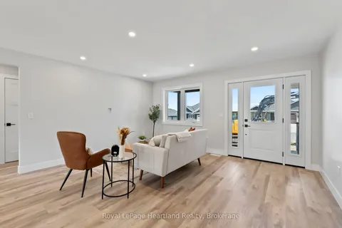 6 Noeckerville Hill Drive, ON N0G 2J0