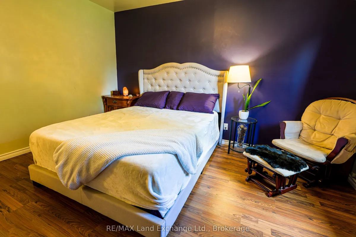 824 ANDREW MALCOLM Drive, ON N2Z 1M6