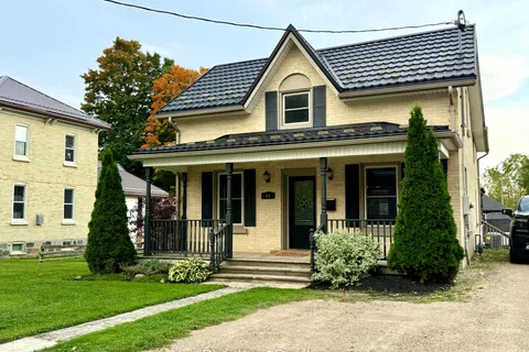 65 Elora Street, ON N0G 1M0