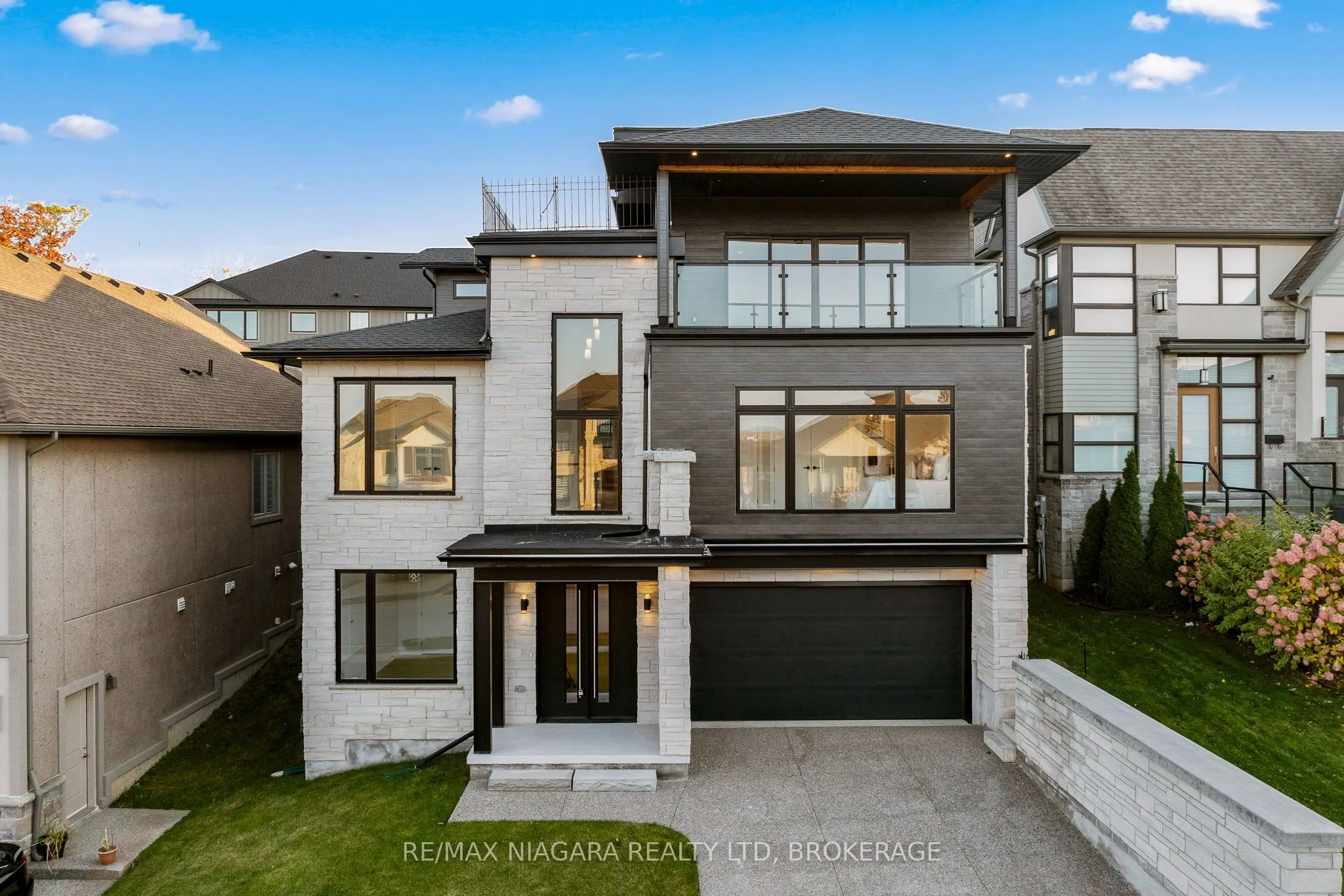 13 Kenmir Avenue, ON L0S 1J0