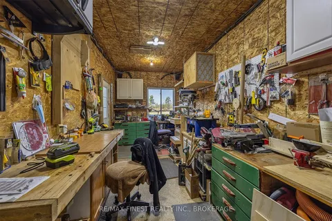 4841 Wolfe Swamp Road, ON K0H 1V0