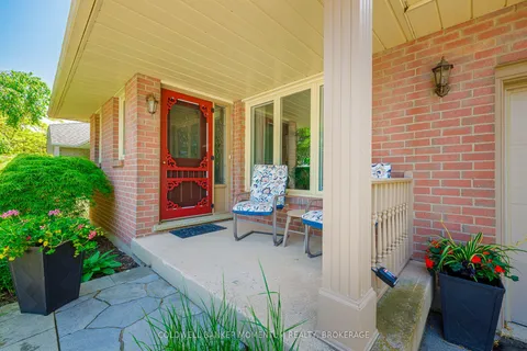 4544 IVY GARDENS Crescent, ON L0R 1C9