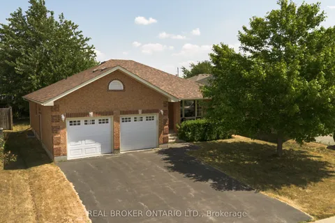 178 Mclaughlin Road, ON K9V 6L8