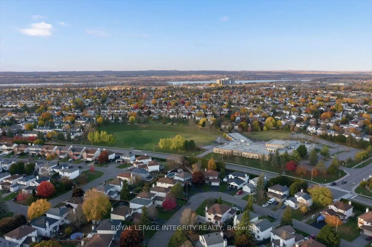 1791 Tache Way, ON K4A 2S7