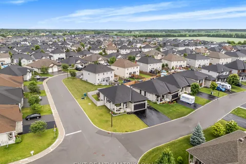 101 Lyon Street, ON K0A 1W0