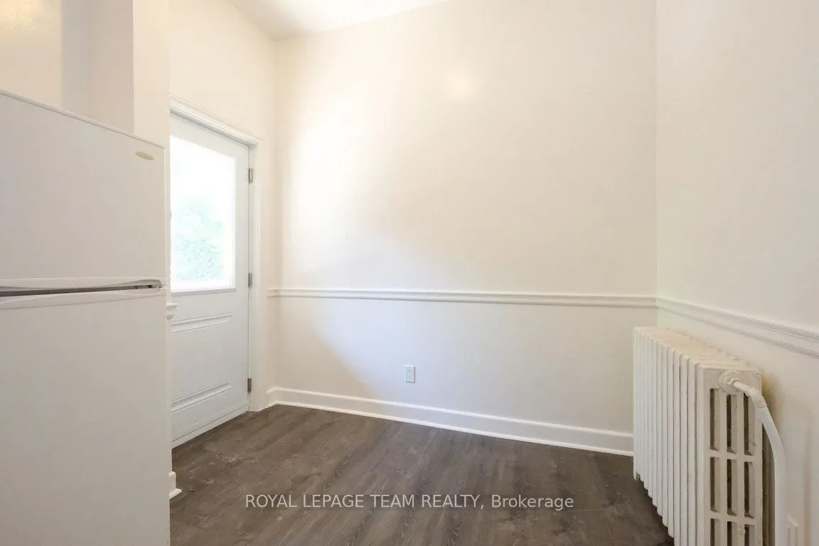 260 Somerset Street, ON K2P 0J6