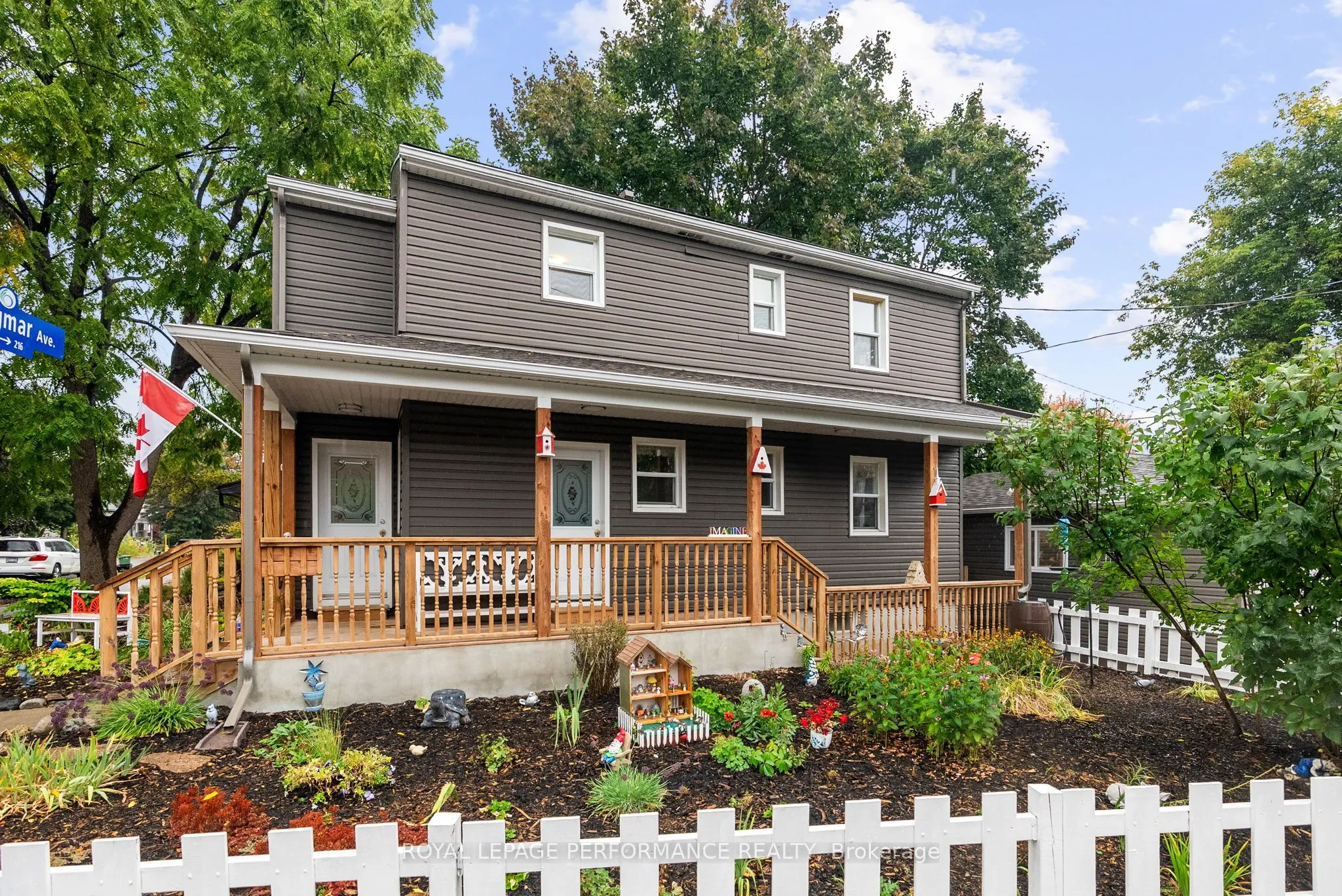 72 Dagmar Avenue, ON K1L 5T4