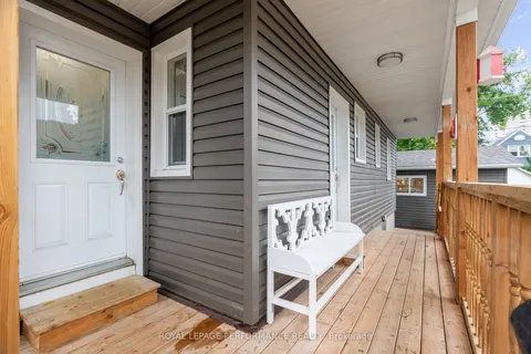 72 Dagmar Avenue, ON K1L 5T4