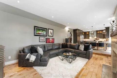 1466 Rhea Place, ON K1V 1H1