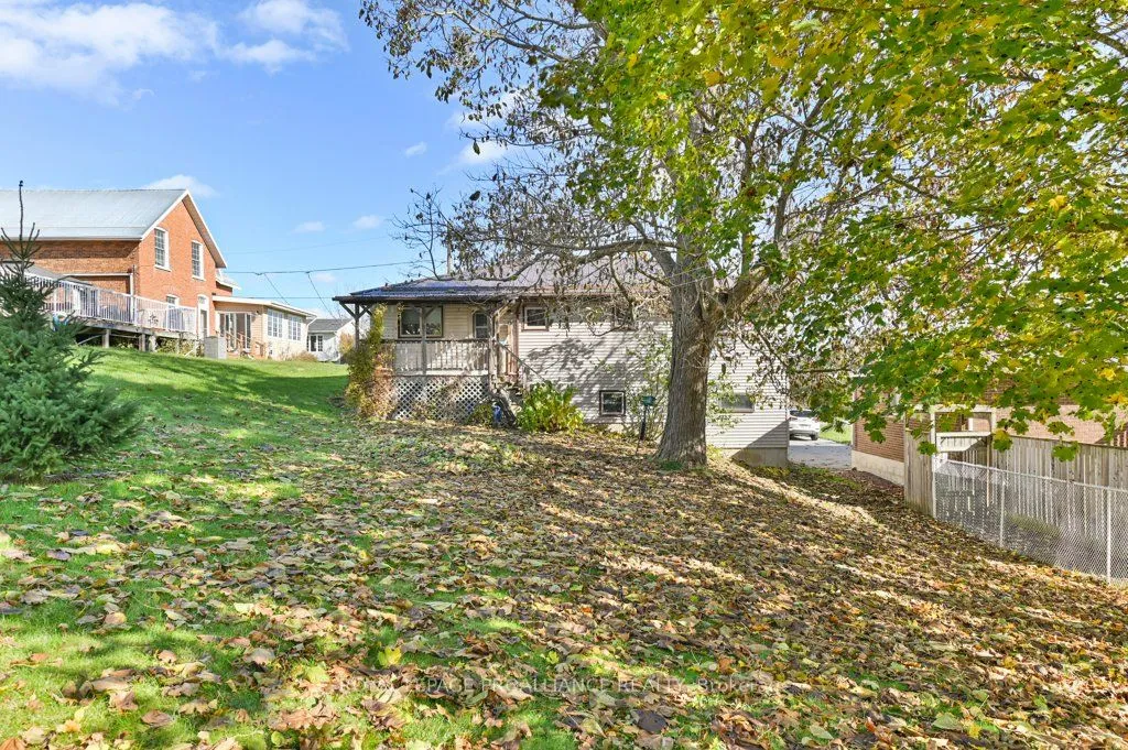 208 William Street, ON K0K 3E0