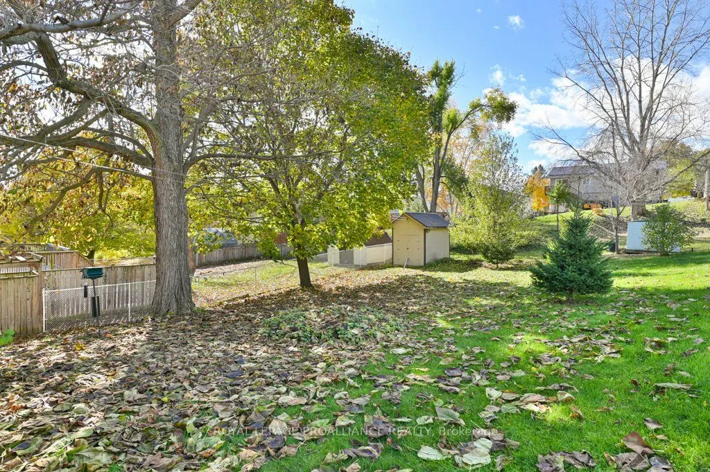 208 William Street, ON K0K 3E0