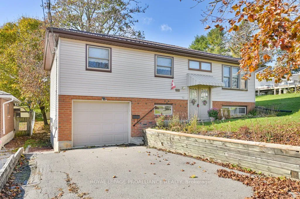 208 William Street, ON K0K 3E0