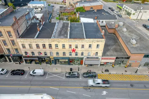 82 Walton Street, ON L1A 1N3