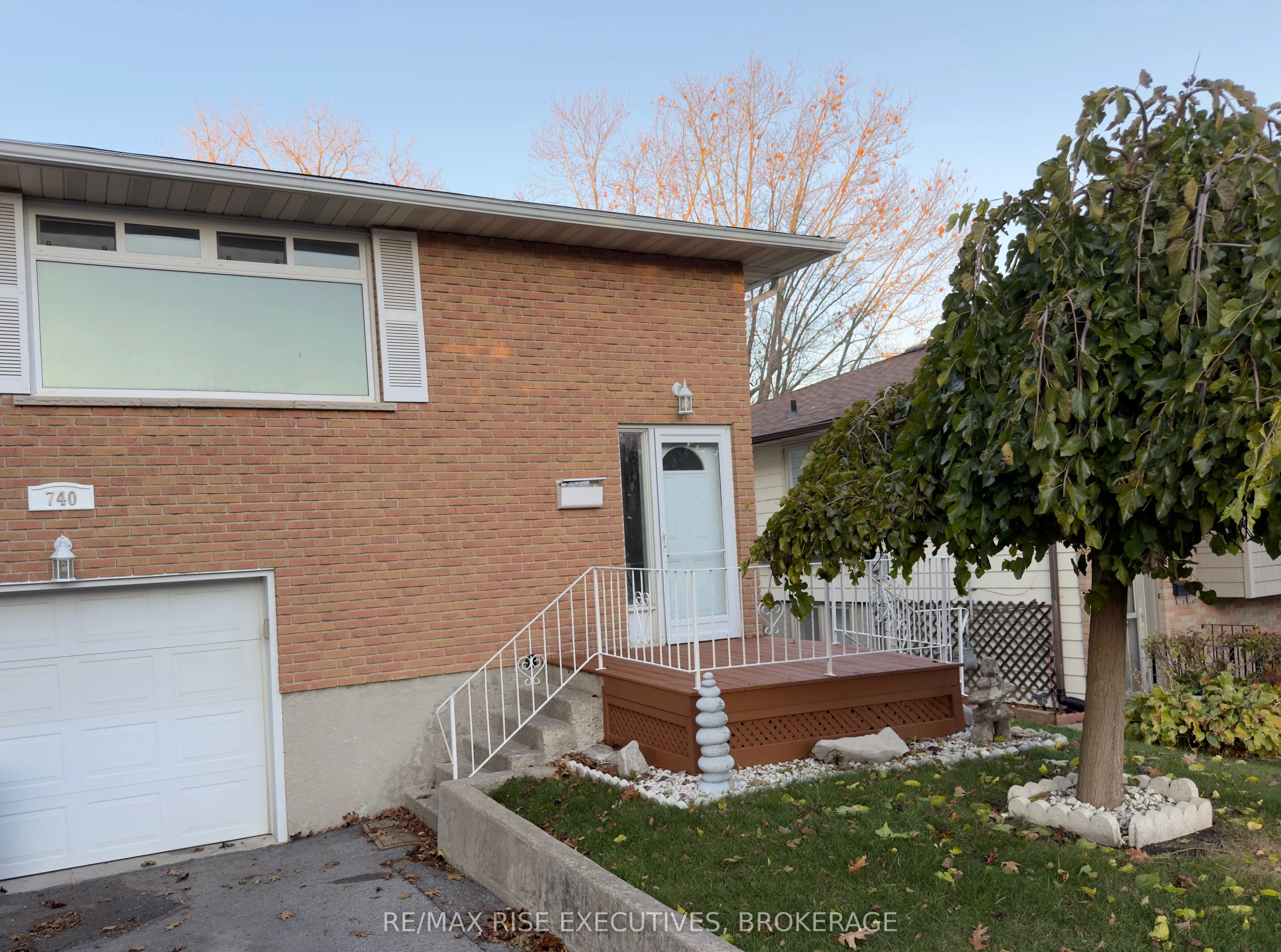 740 Grouse Crescent, ON K7P 1A2