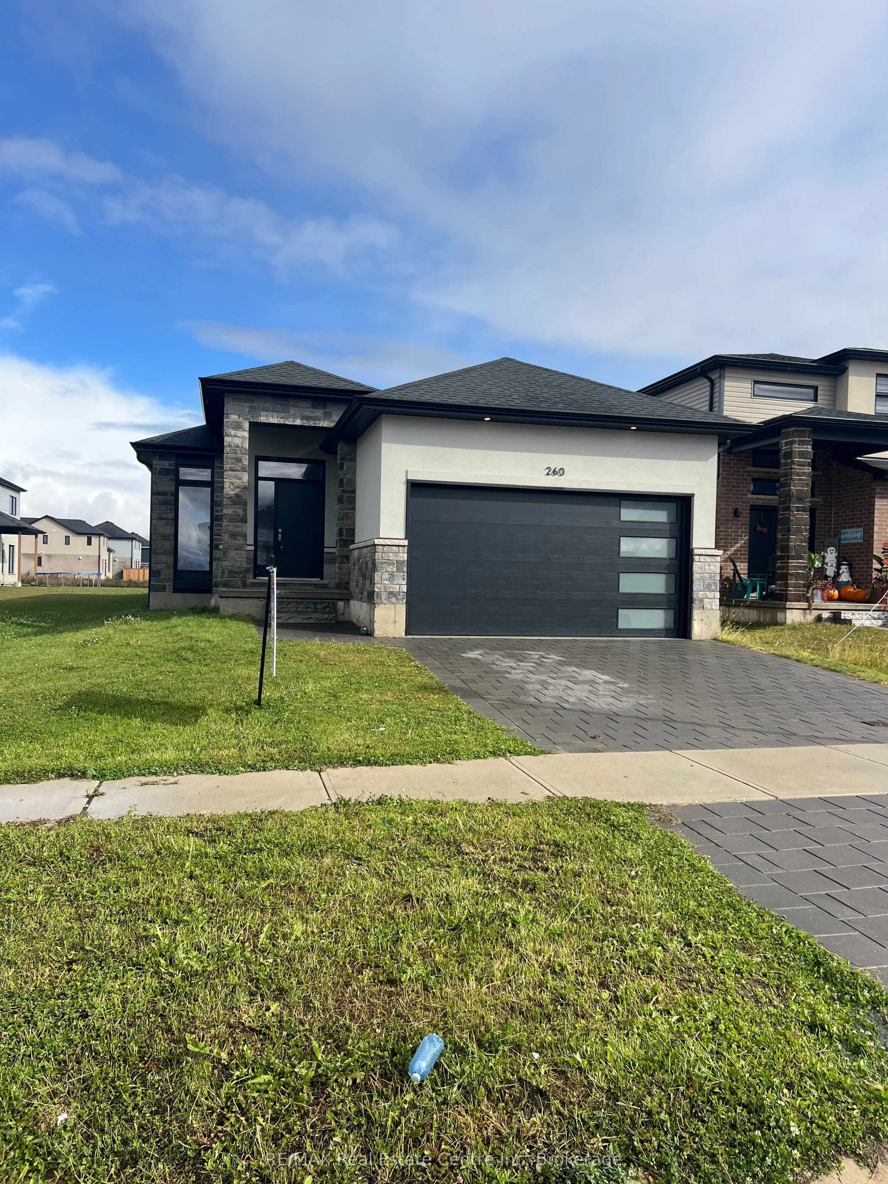 260 Greene Street, ON N0M 1S2