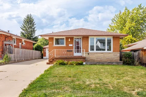 60 Champlain Avenue, ON L8G 2H7