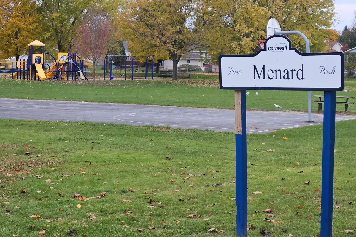 2033 Concorde Avenue, ON K6H 6M3