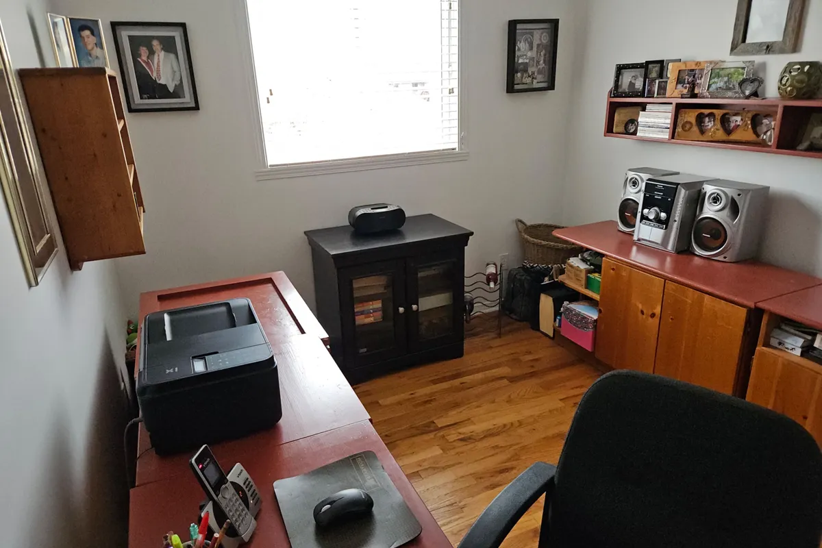 2033 Concorde Avenue, ON K6H 6M3