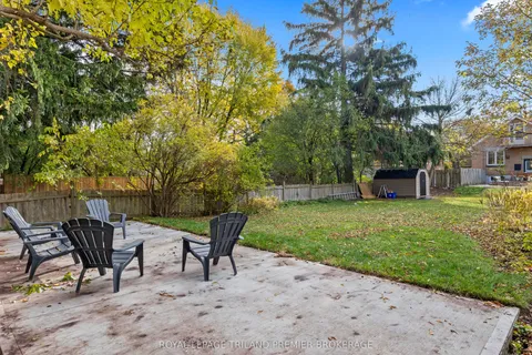 22 Briscoe Street, ON N6C 1W9